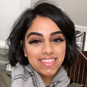 Meet your Posher, Aj